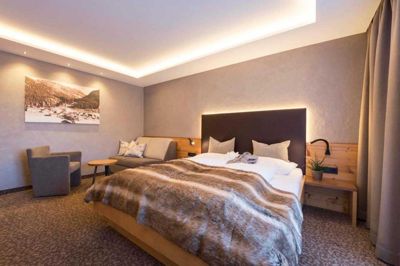 Hotel Garni Mirabell Ишгъл Екстериор снимка