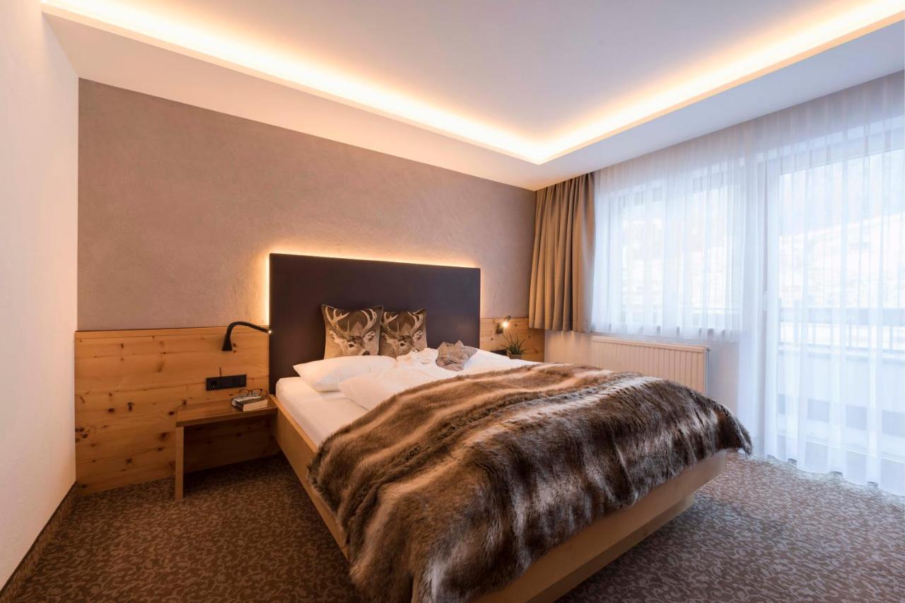 Hotel Garni Mirabell Ишгъл Екстериор снимка