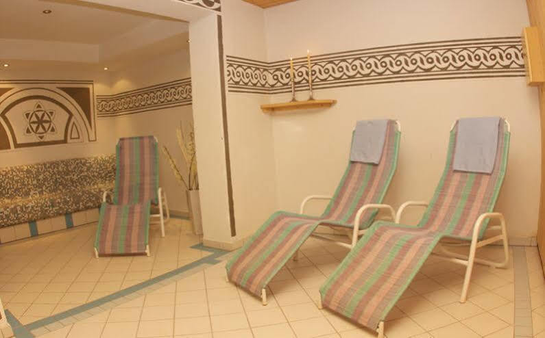 Hotel Garni Mirabell Ишгъл Екстериор снимка