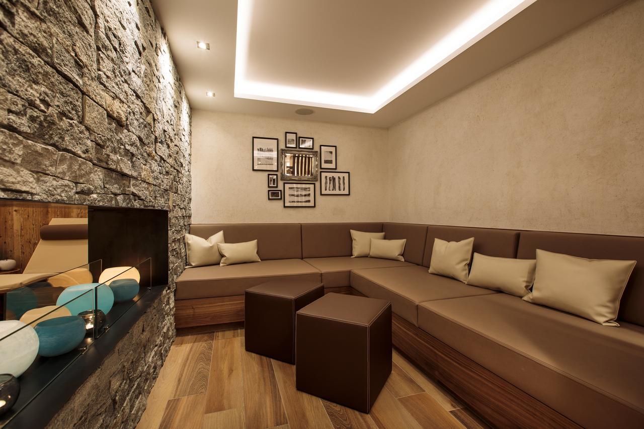 Hotel Garni Mirabell Ишгъл Екстериор снимка